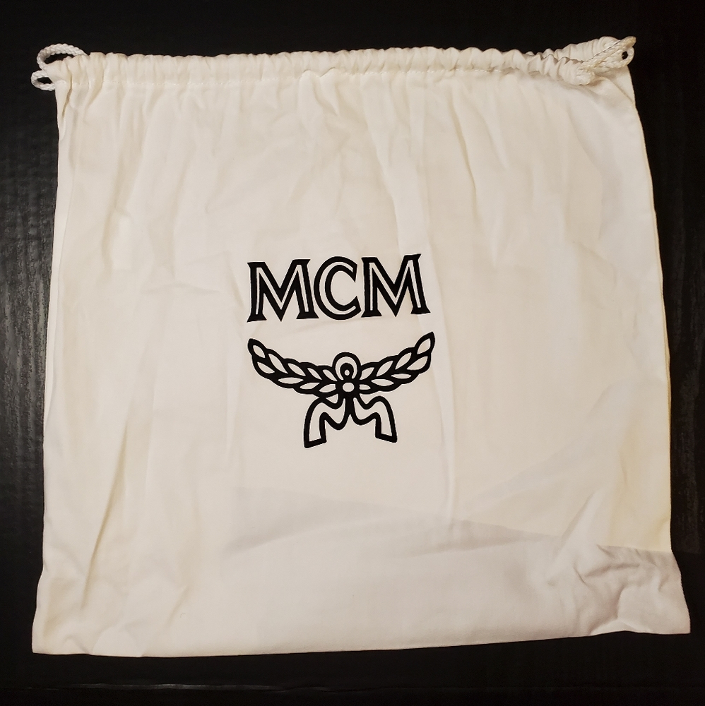 MCM Small Crossbody - Picture 11 of 11